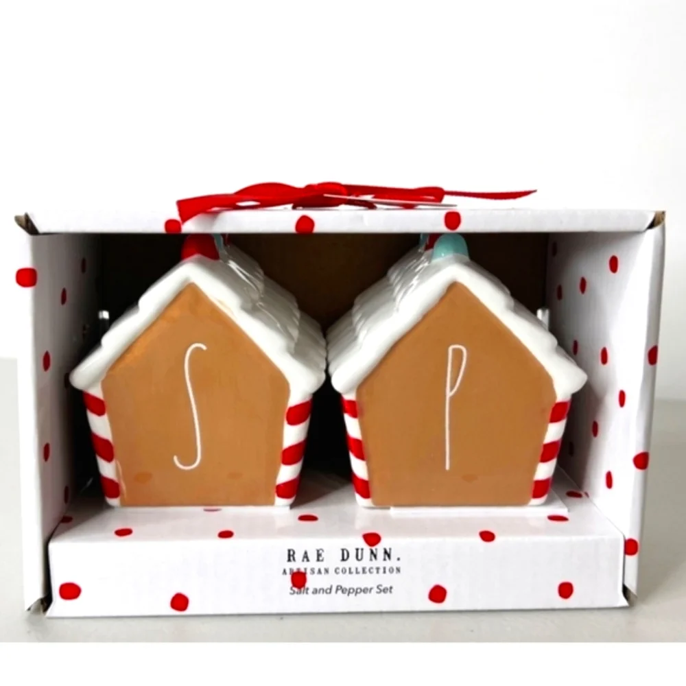 Rae Dunn Christmas Gingerbread House Salt‎ and Pepper Shaker Set